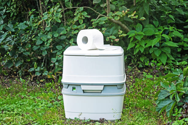 Best Portable restroom trailer rental  in Lauderdale, MN